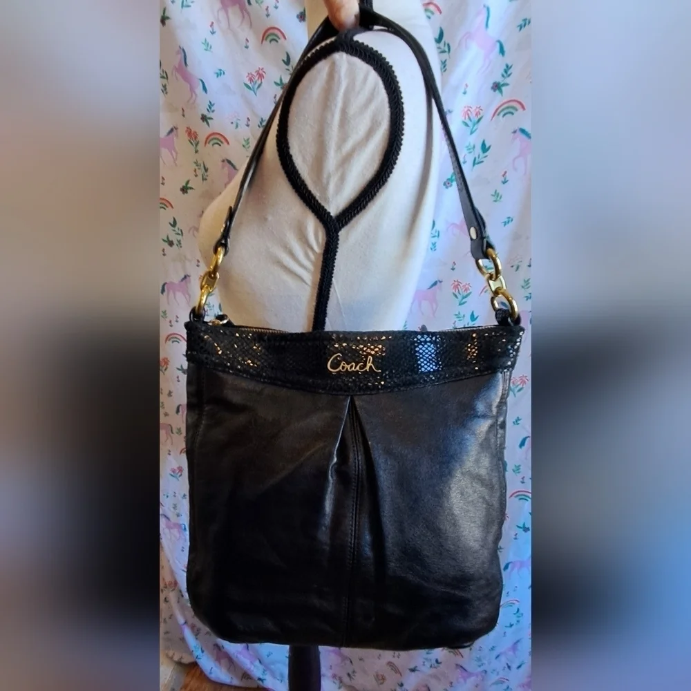 Coach unused stunning